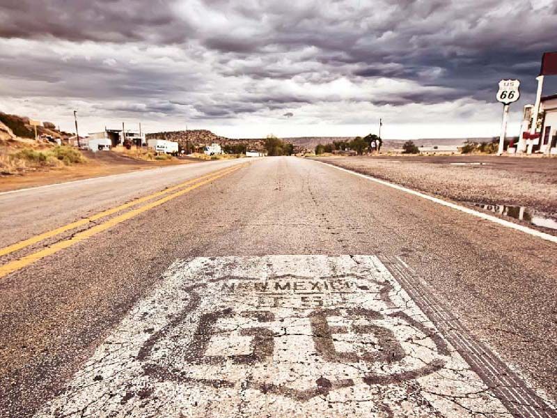 没有驾照去国外怎么骑车,在国外租车自驾要什么证件