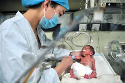 孕妇34周宫缩频繁保胎能保住吗,怀孕宫缩剧烈疼痛还坚持上班