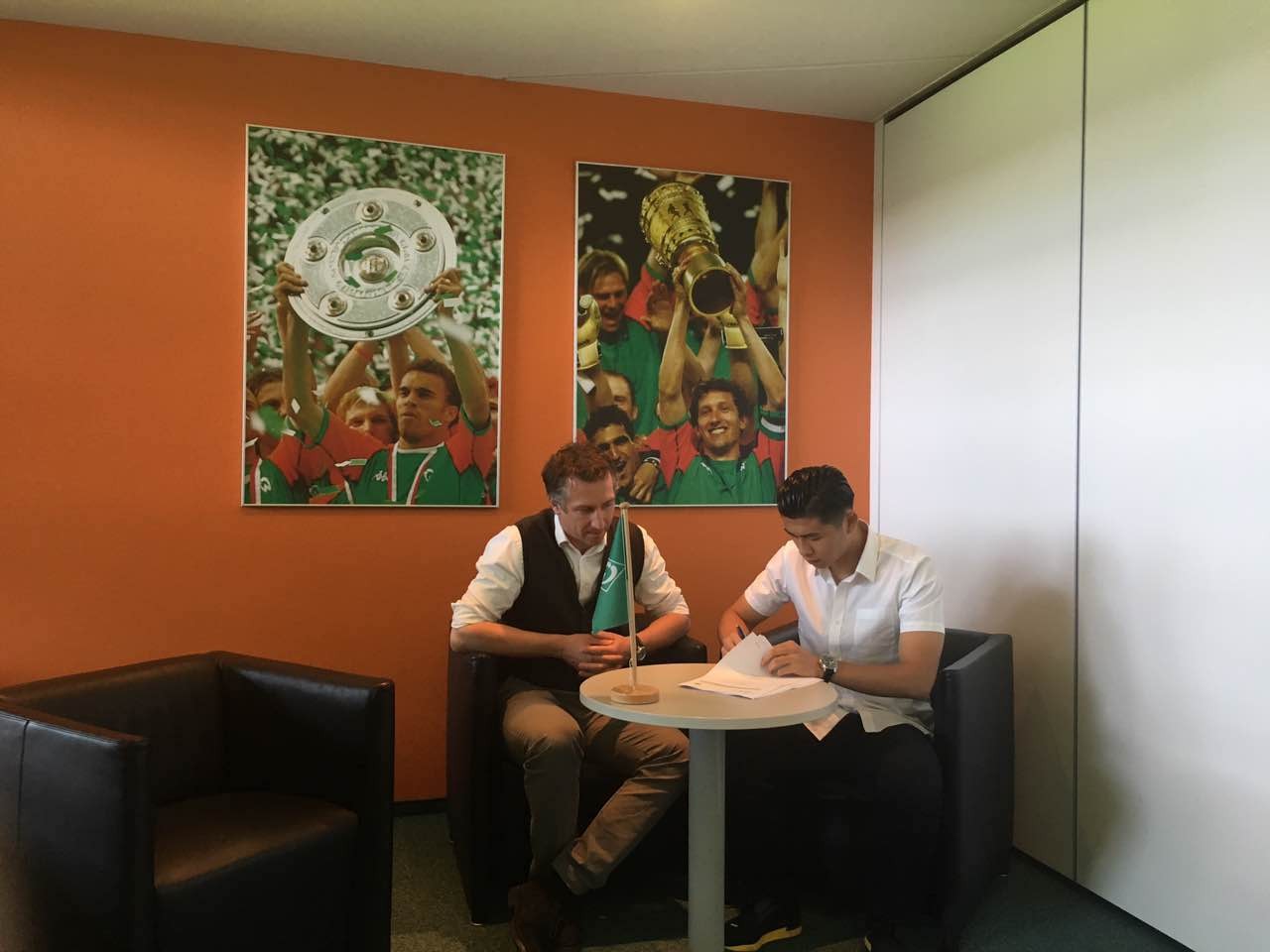 棕榈股份西布朗,棕榈制造