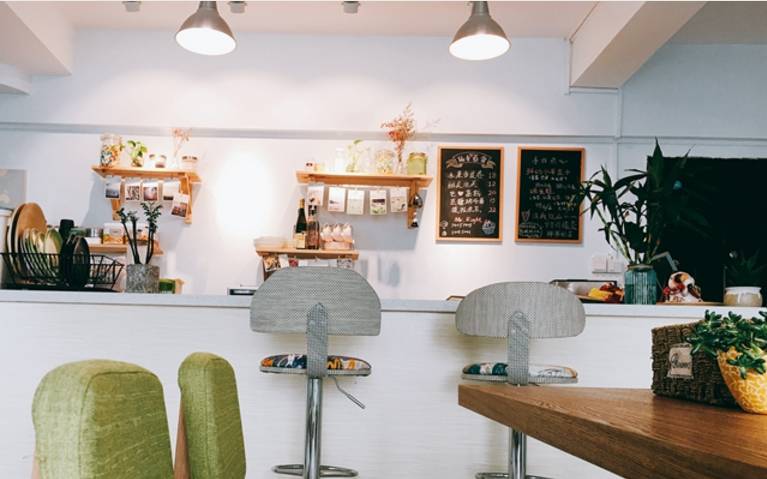 冒险暗访大武汉的“狗粮”制造地，一个小时后我居然也沦陷了！