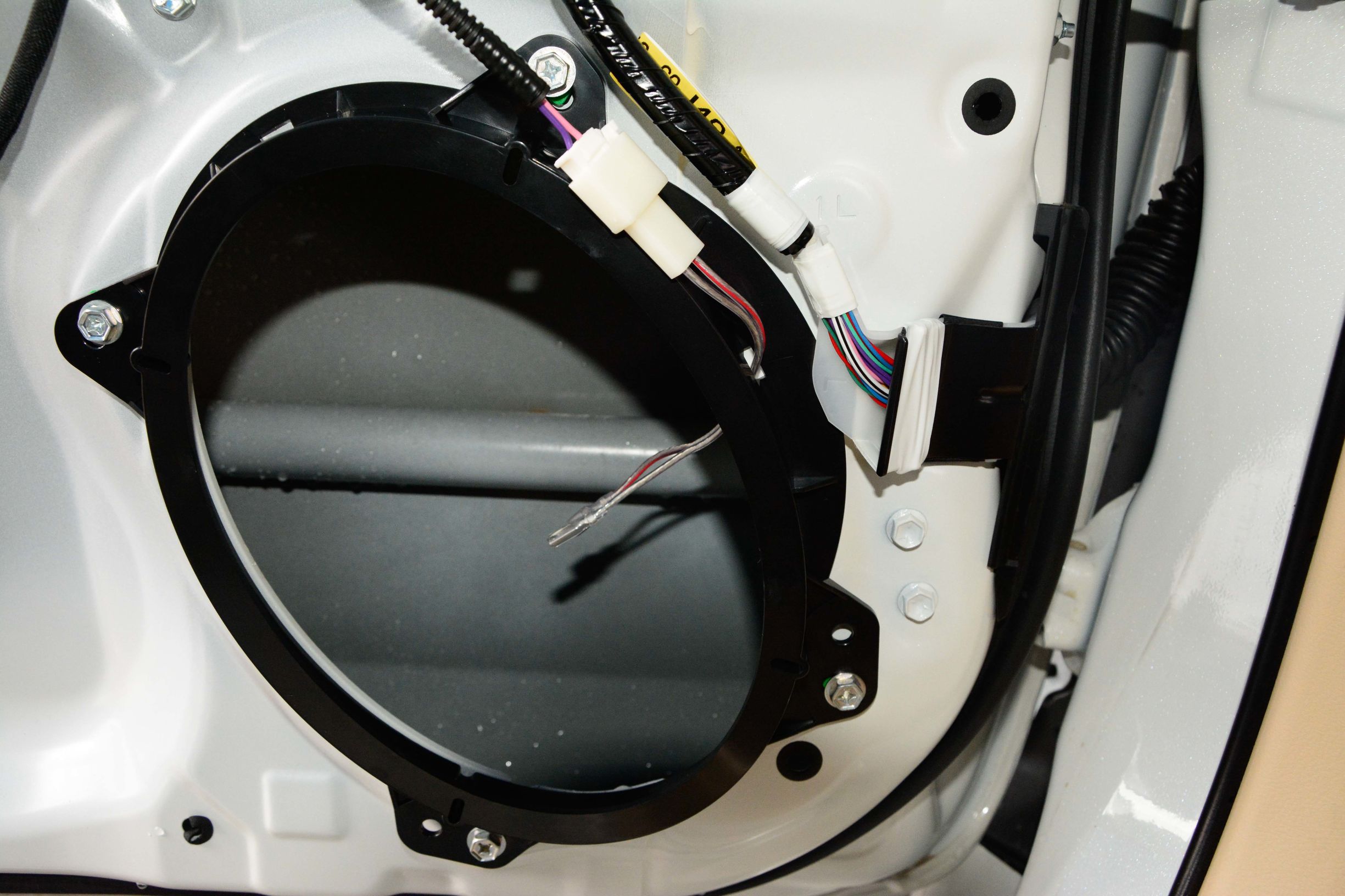 阿尔派360全景一体机普拉多,阿尔派普拉多专用音响