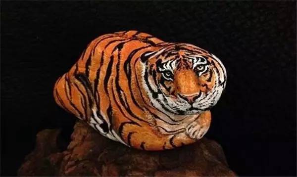 简单可爱石头画,教你一个画石头实用的小技巧