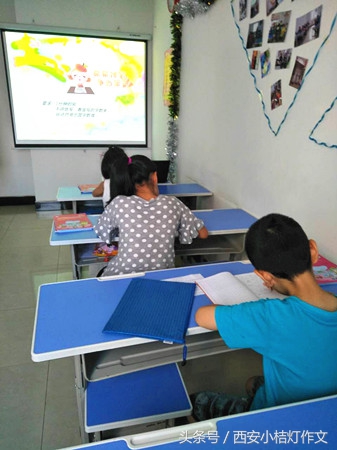 作文素材大派送52段作文排比句,优秀作文素材摘抄高中通用排比句