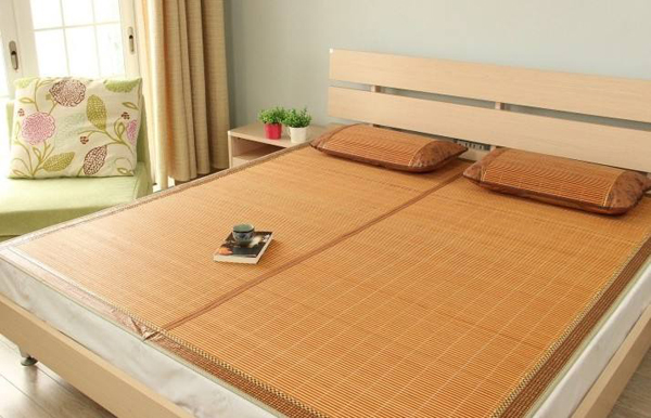 睡了凉席满身痒起红疹,睡了旧凉席全身起红疹怎么办