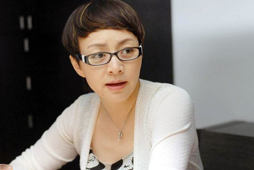 女生发际线高怎么办？杨幂热巴baby用血的教训来教你几招