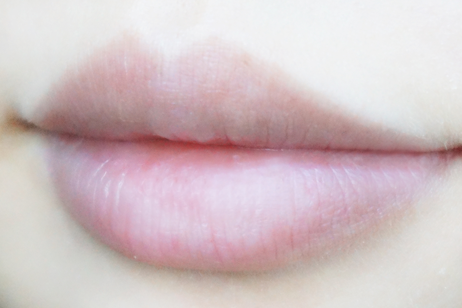 小蜜蜂润唇膏变色系列,小蜜蜂润唇膏葡萄柚