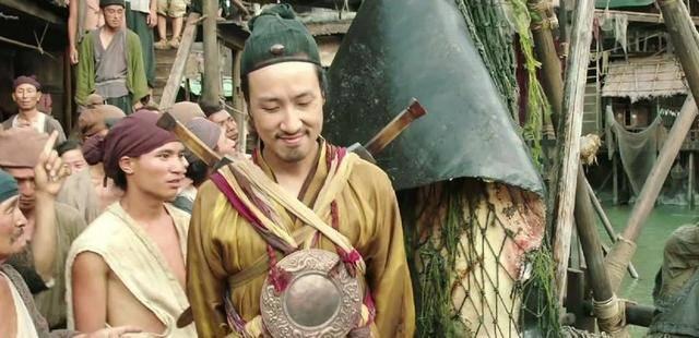 同被周星驰力捧,都做过编剧,今卢正雨成导演,观众最喜欢的他却消失