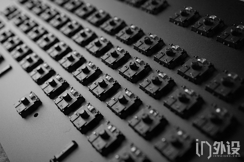 魔炼者1506机械键盘拆解,入门级客制化机械键盘横向评测