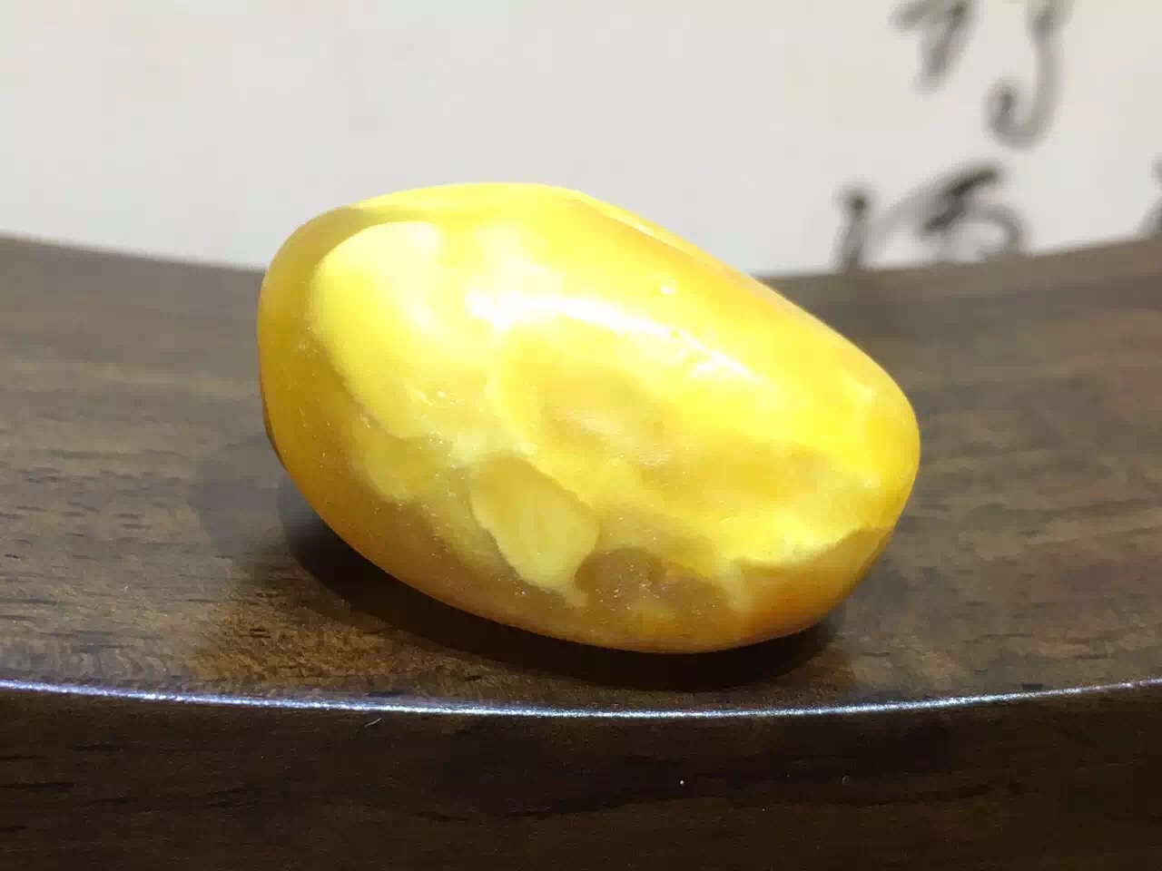 蜜蜡是怎样形成的过程,蜜蜡生于木藏于土