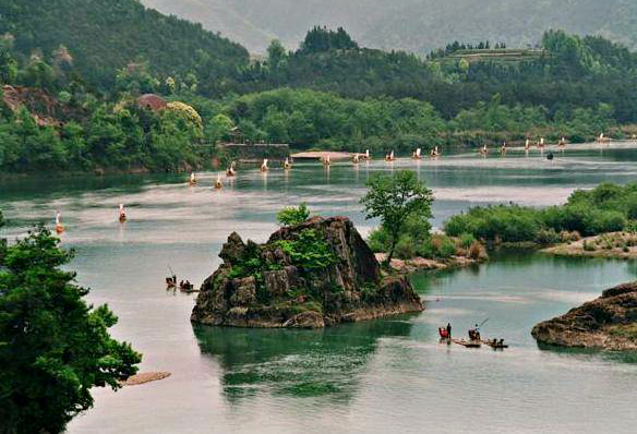 楠溪江自驾游三日游攻略,永嘉楠溪江自驾游攻略