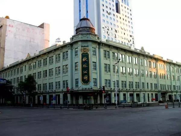 哈尔滨旅游带什么特产给朋友,来哈尔滨带回去什么礼物比较好