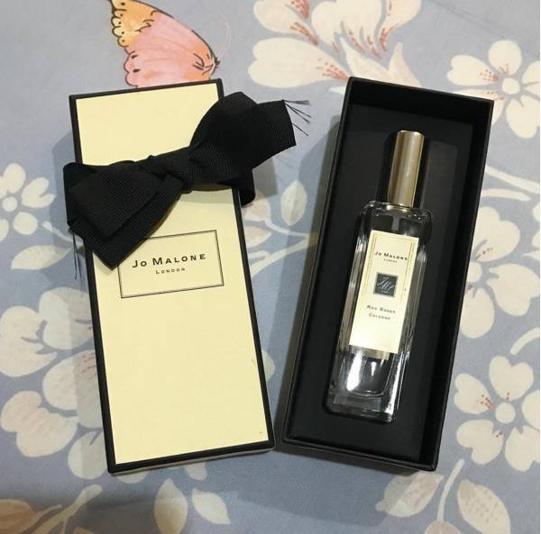 香水选什么样的好用一点,香水很多怎么用