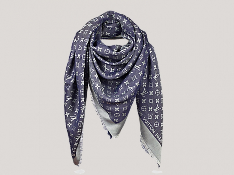 开春败物该买啥?陈妍希、刘诗诗、李小冉独家爆料自己的第一件早春单品!