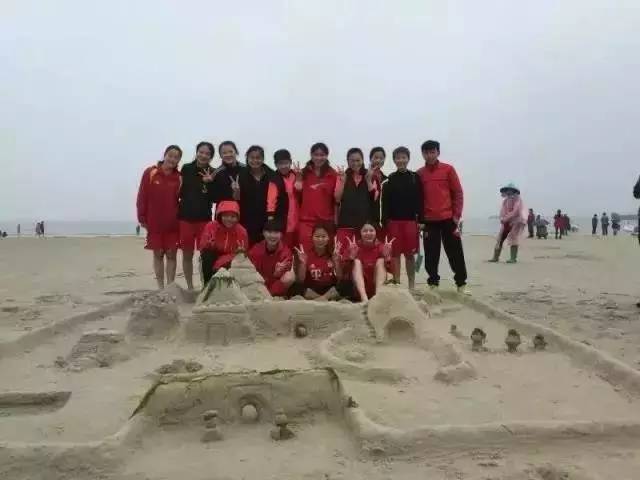 姹熷崡澶у濂宠冻鐞冮槦,姹熷崡澶у濂宠冻鍚嶅崟鍏竷