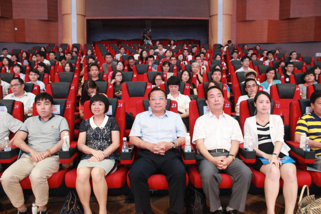 群雄逐鹿谁与争锋,群雄逐鹿谁将笑到最后