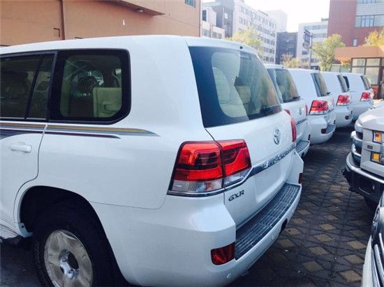 陆巡4600和雷克萨斯gx4600哪个好,天津丰田兰德酷路泽4500柴油版