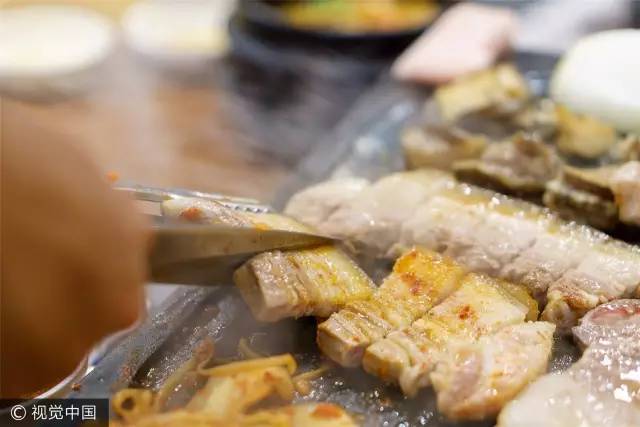 韩国人到底吃得起肉不,韩国人为啥吃不起肉