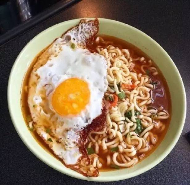 宾川深夜食堂烧烤,宾川好吃的夜宵有哪些餐厅