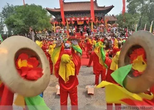 洪洞大槐树民歌问我祖先在何处,问祖先何处来山西洪洞大槐树歌曲