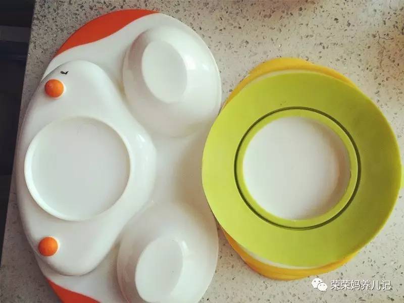 喂一个孩子长大竟然需要用这么多碗?细数各种类型的辅食碗优劣