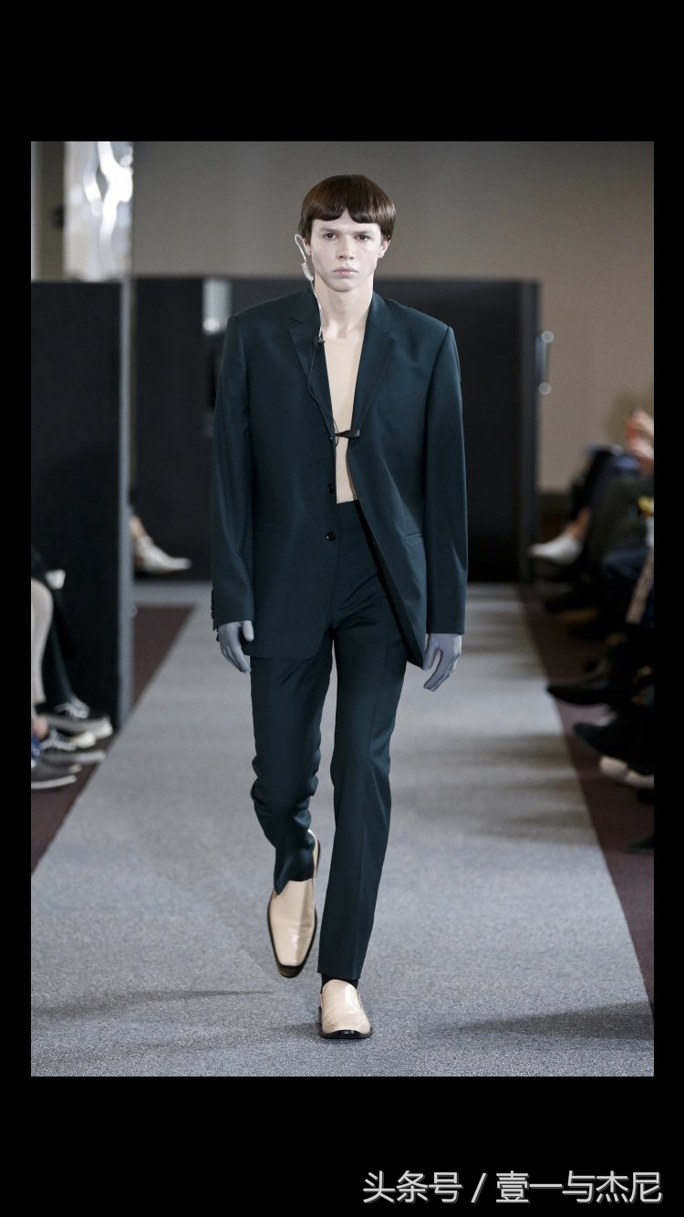 2018男装时尚趋势｜外卖，地勤，地铁司机，将引领国际时尚
