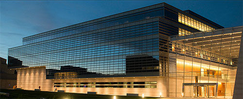 密歇根大学地理位置和气候,伊利诺伊州和密歇根州哪个好