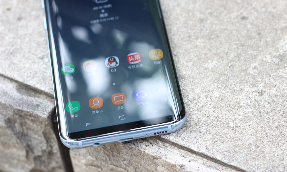 三星s8+现在是否值得购买,苹果8和三星s8+哪个值得买