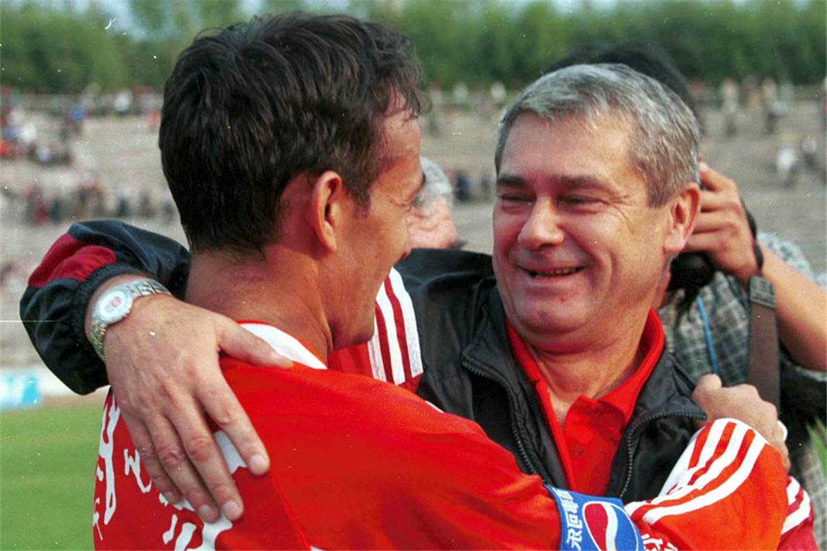 巴力效力过鲁能,鲁能主帅巴力夺冠视频