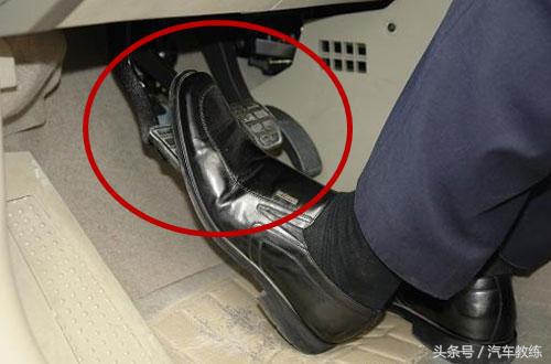 倒车入库是每天都得练吗,倒车入库练得好怎么还不过