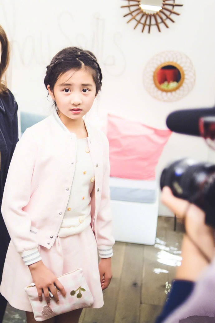 家有儿女森碟女大十八变,11岁森碟长大后图