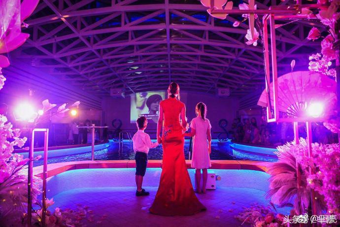 奥运冠军田亮,奥运冠军和超女