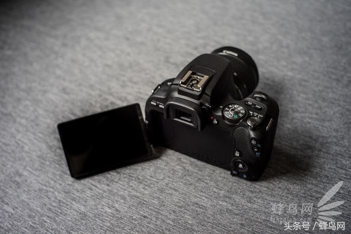 佳能200d画质怎么样,佳能200d一代参数怎么调好看