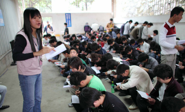 富士康哪个区加班多,富士康哪个厂区加班最多