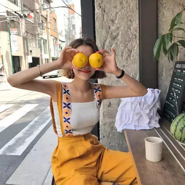 一拍照表情动作就扭曲,一拍照就紧张脸部僵硬