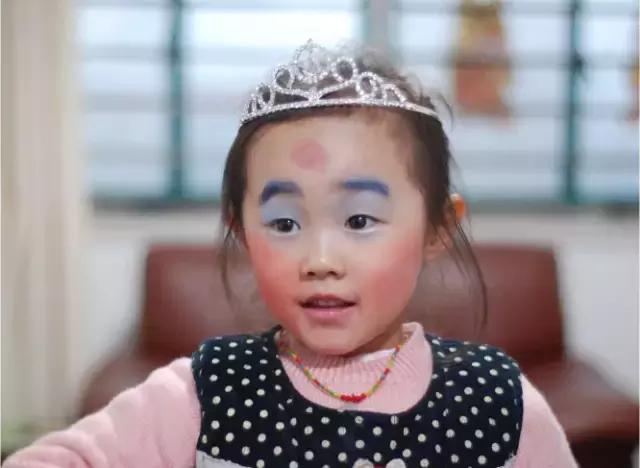 回忆小时候做的蠢事,想到小时候干过的蠢事