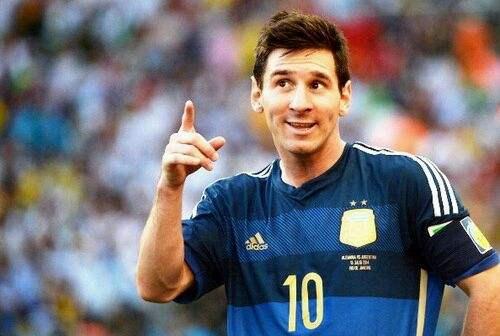 15岁进入巴萨,15岁进巴萨