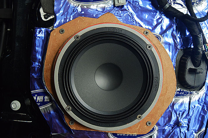 林肯MKT音响改装升级完美打造欧迪臣系统