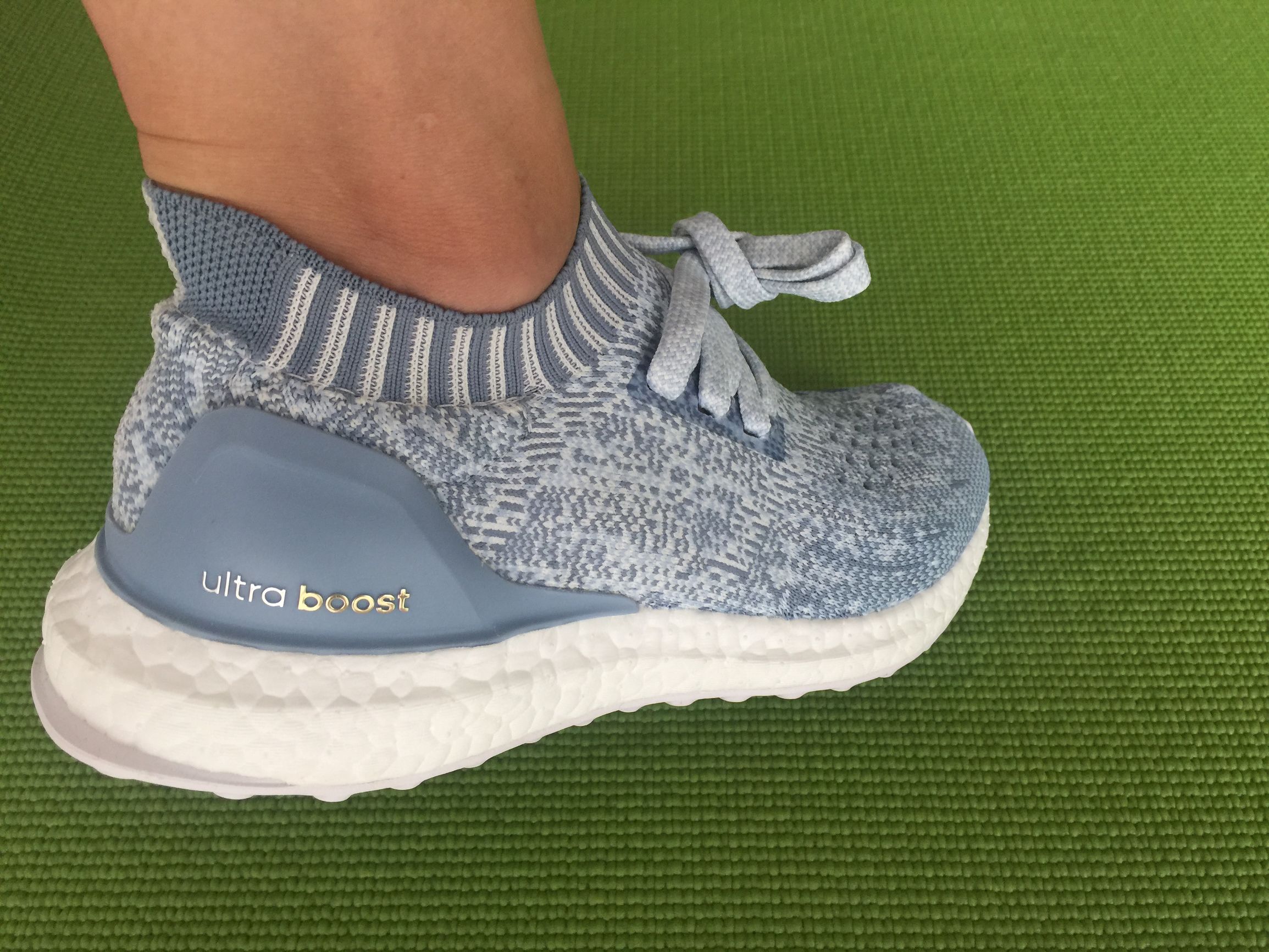 测评阿迪达斯新款跑鞋,阿迪达斯新型跑鞋测评