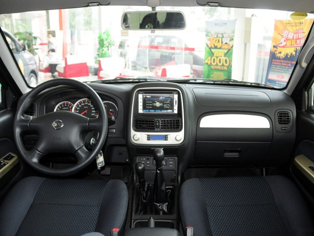 日产帕拉丁上一代是什么车,日产帕拉丁老款带大梁吗