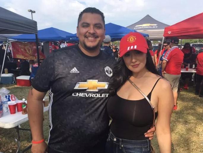 曼联喜迎开门红,红魔曼联贺炜