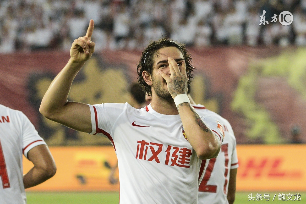 权健亚冠8强,权健击败上港