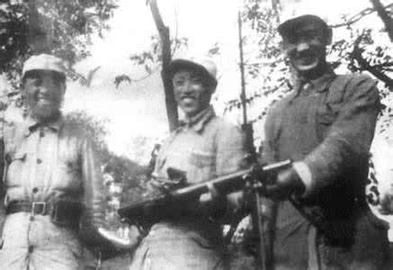 二战*器武**解读——捷克式机枪与“歪把子”