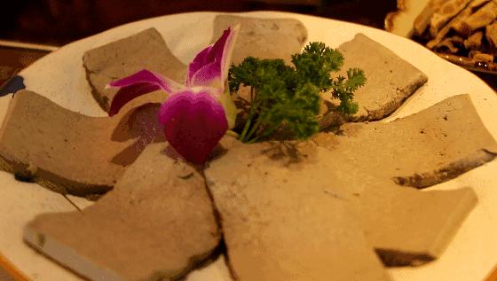 2.8折引爆全城!竟然在400平花园洋房里吃火锅!