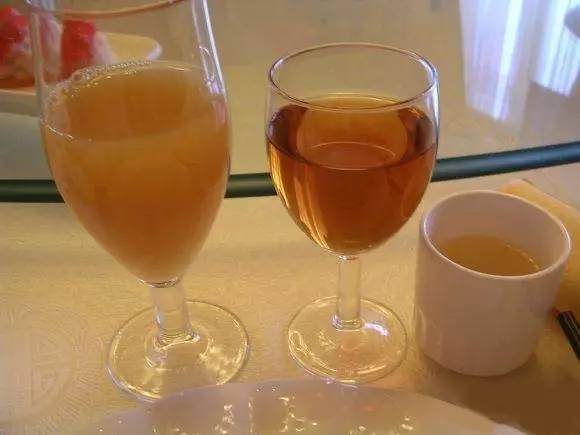 过期饮料能养花吗,过期的牛奶可以养花吗