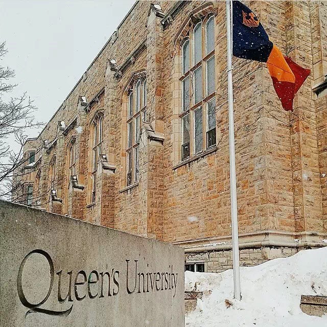 名校|皇后大学:一座拥有城堡的顶级学府