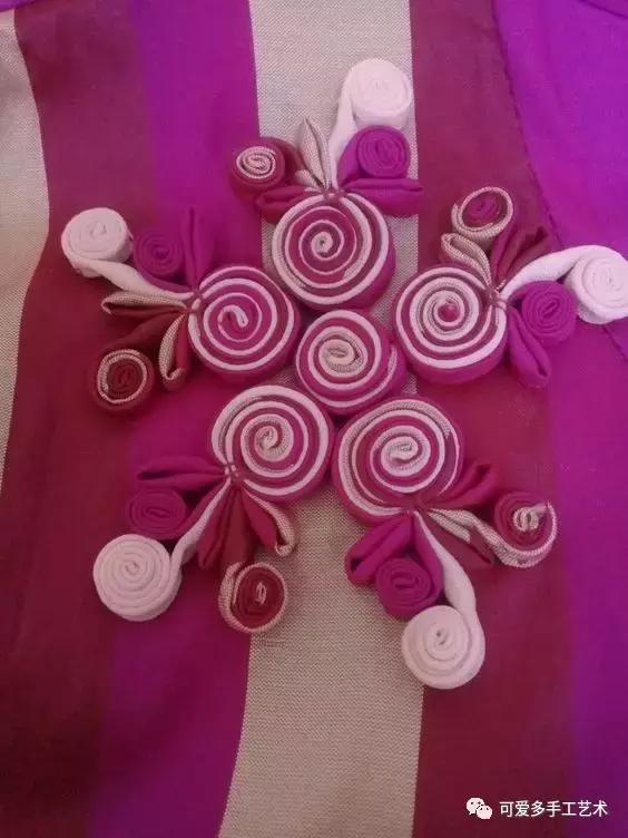 手工盘扣最简单版,用布做盘扣慢动作教程