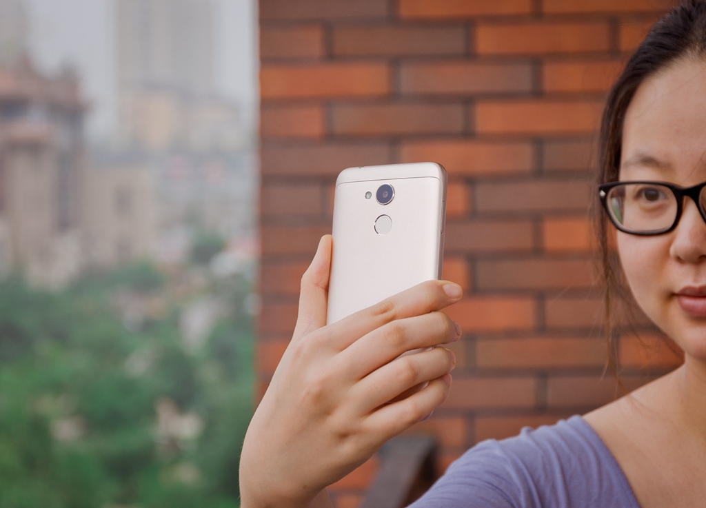 千元机测评荣耀畅玩20,荣耀畅玩6a评价