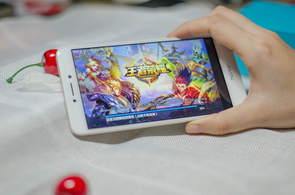 千元机测评荣耀畅玩20,荣耀畅玩6a评价