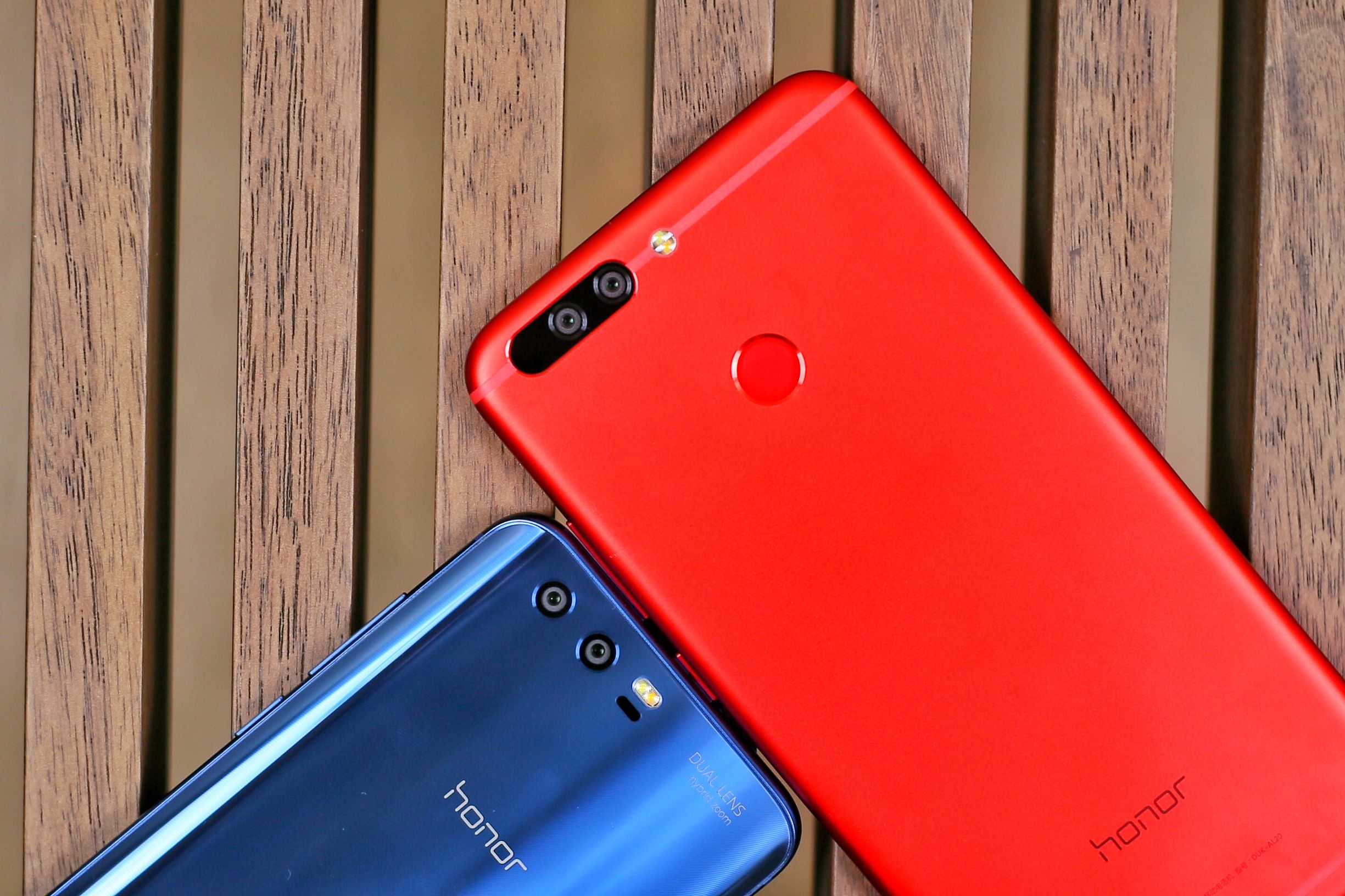 荣耀9和荣耀v9你选哪个,荣耀v9对比荣耀v8