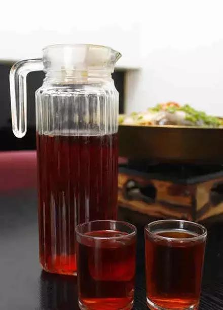 去塔城喝什么饮料,去塔城需要什么条件